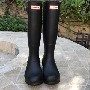 Original Tall Hunter Matte Black rain boot